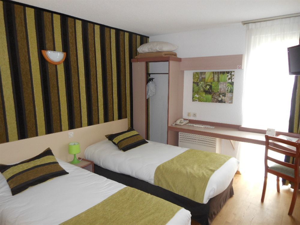 Hotel Eclipse Magnanville Экстерьер фото